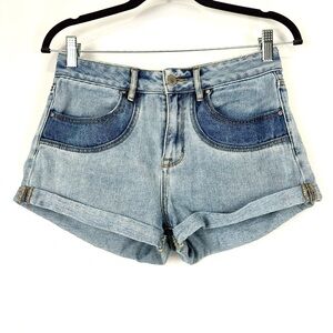 Bullhead Denim Jean Shorts Sz 26 Womens High Rise Shorts Medium Wash Denim Blue